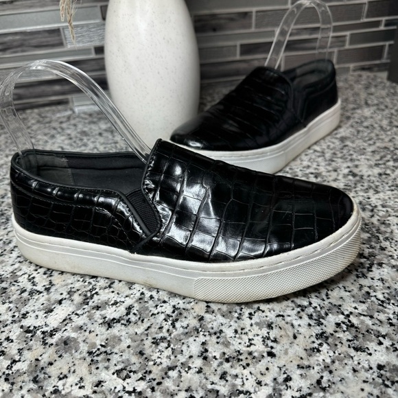 Sam Edelman Shoes - Sam Edelman | Lacey Leather Black Reptile Print Platform Sneaker Size 8.5